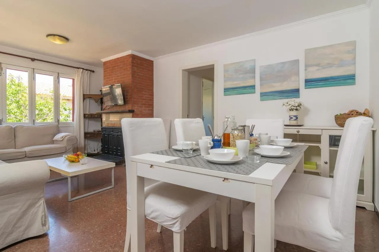 Appartamento Es Pins Font de sa Cala